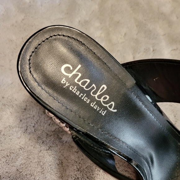 Charles by Charles David Roaring Silver-Studded Black Patent Chunky Heels US 9.5 - Picture 3 of 6